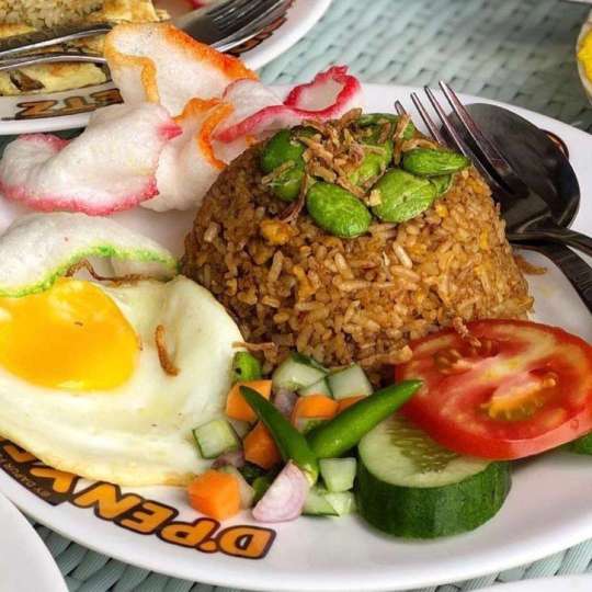 PETAI FRIED RICE (NASI GORENG AYAM PETE)