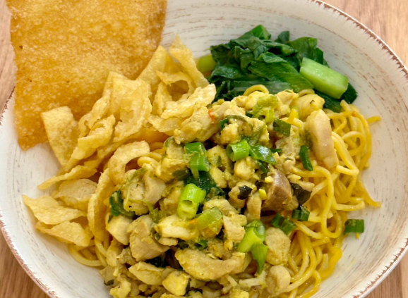 Bakmi Ayam Kari