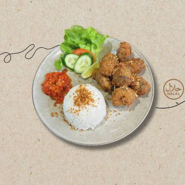 Nasi Iga Goreng Sambal Lombok / Rice with Deep Fried Beef Rib and Chilli