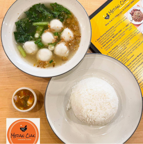 Nasi + Sup Bakso Ikan (Fish ball soup with rice)