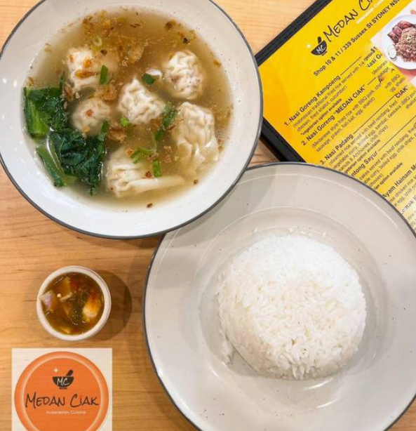 Nasi Pork Wonton Soup / Rice And Pork Wonton Soup