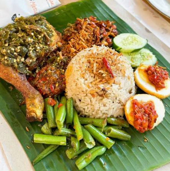 Nasi Prang Ayam goreng sambal ijo