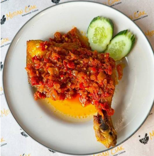 Ayam Goreng Sambal Balado (1/4 fried chicken in red sambal)