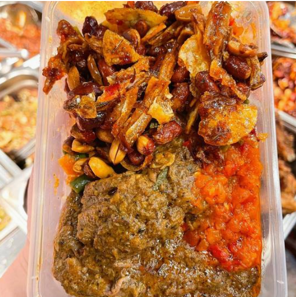 Nasi Rendang Sapi + Orekan Kacang Teri Kentang (2 Choices)