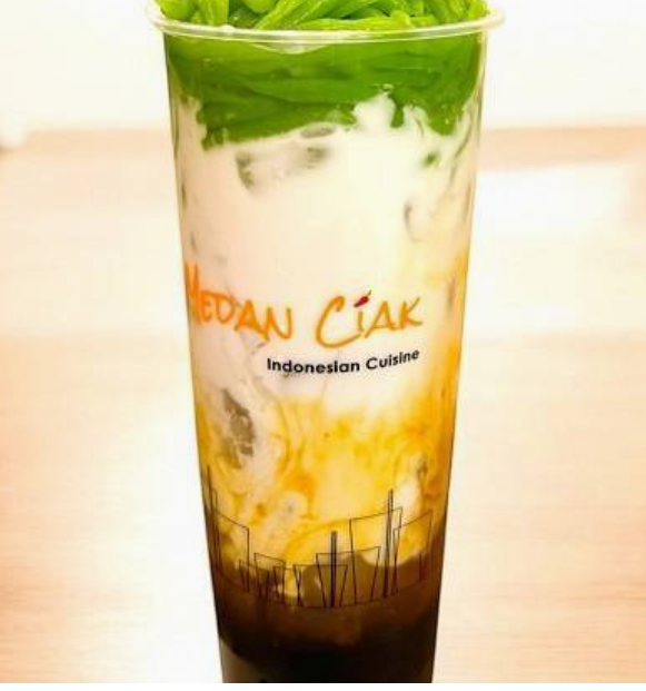 Ice Cendol (Icy dessert pandan rice flour jelly )