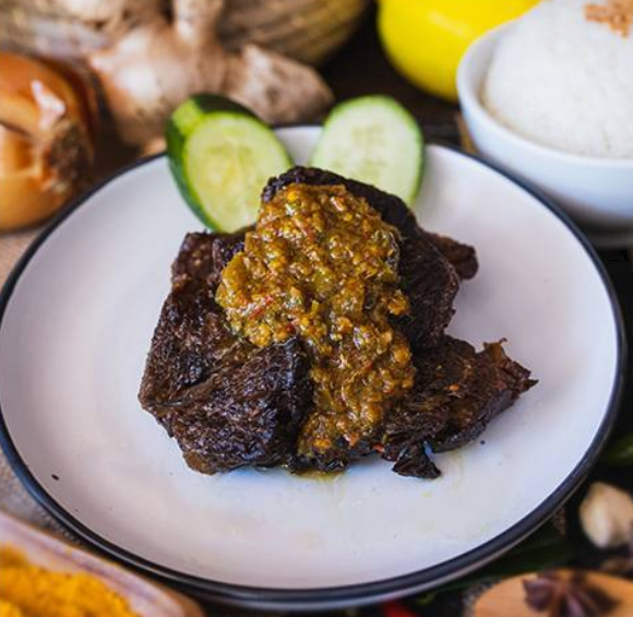 Fried Steak with Manado Chilli Sauce