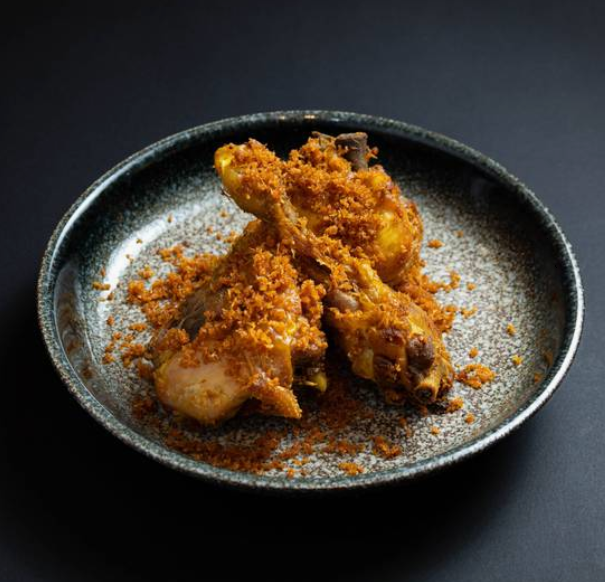 Fried Chicken / Ayam Goreng (3 Piece)