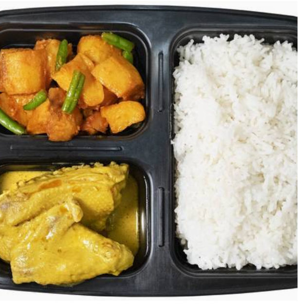 Rice with Chicken Curry + Spicy Potato