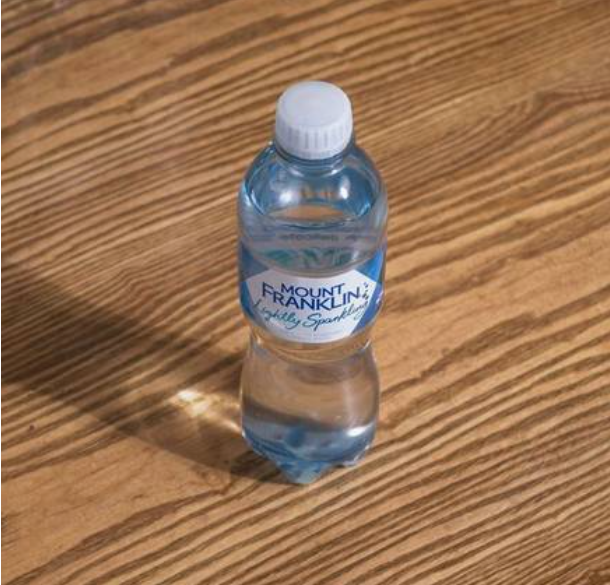 Mount Franklin Lightly Sparkling