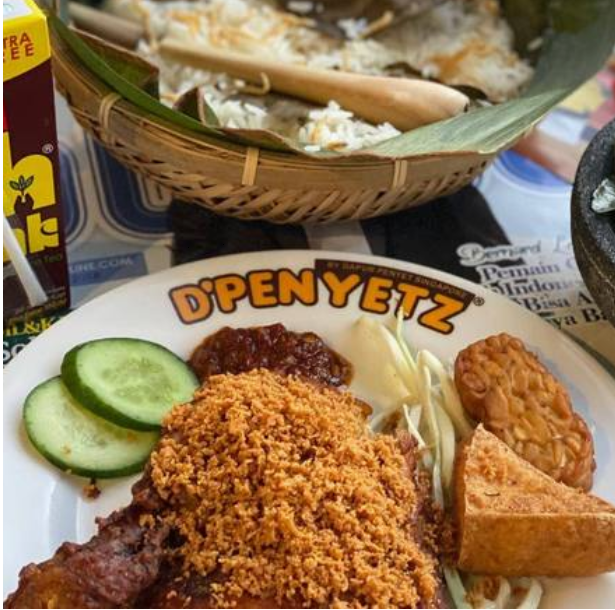 Ayam Penyet Sambal Kecap (Level 1 chilli)